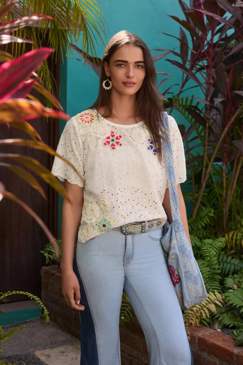 Johnny Was Women NYDIA APPLIQUE TOP